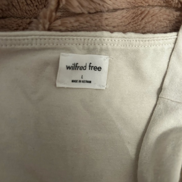 aritzia cream top - Picture 2 of 2